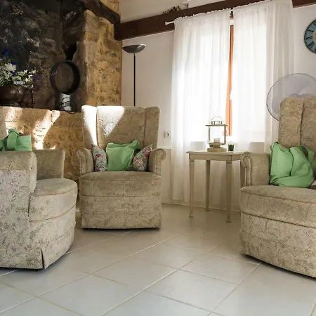 Rustic Chic Country بيت للعطل Thenon