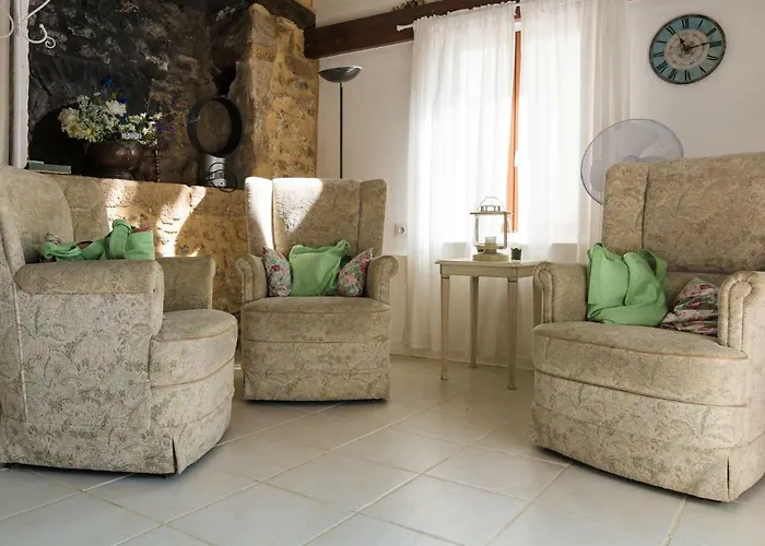 Rustic Chic Country بيت للعطل Thenon